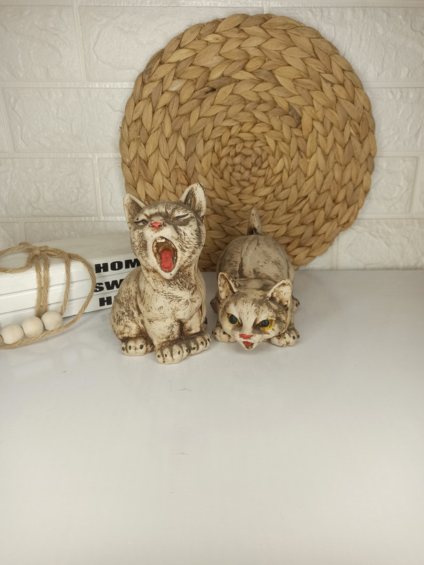 مجسمه گربه ملوس